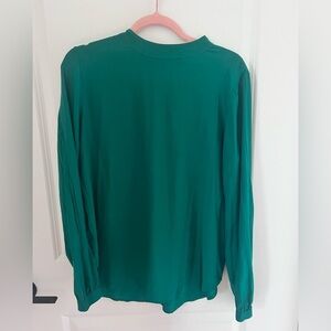 Green Long Sleeve Blouse Size Medium